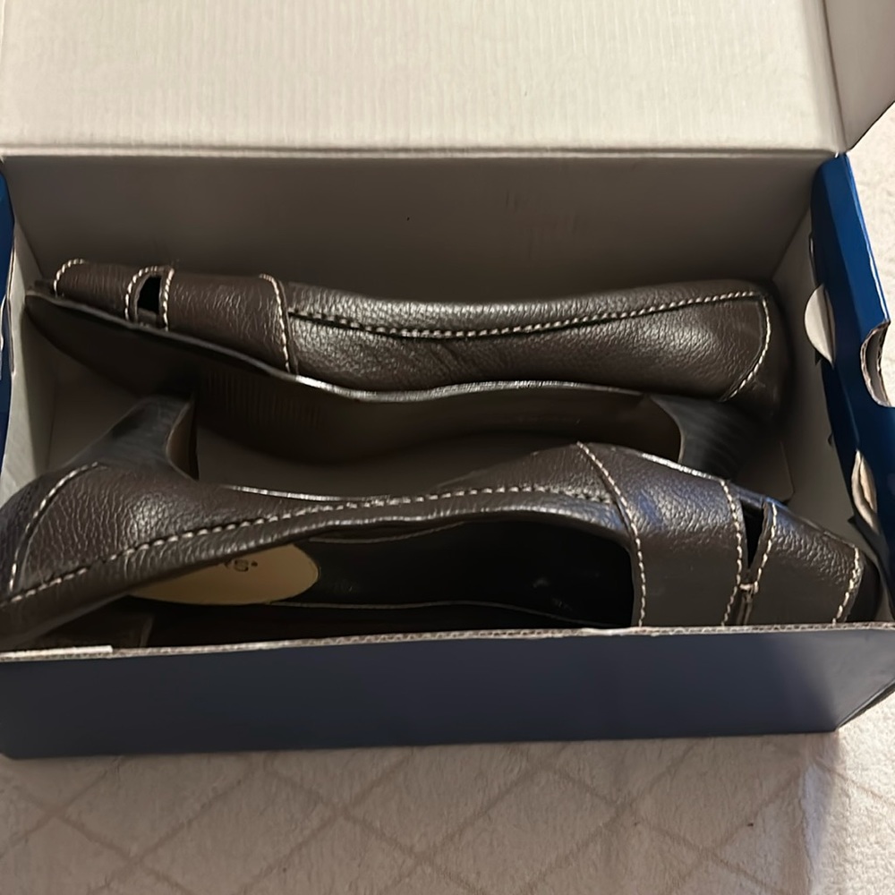 Women’s heels.